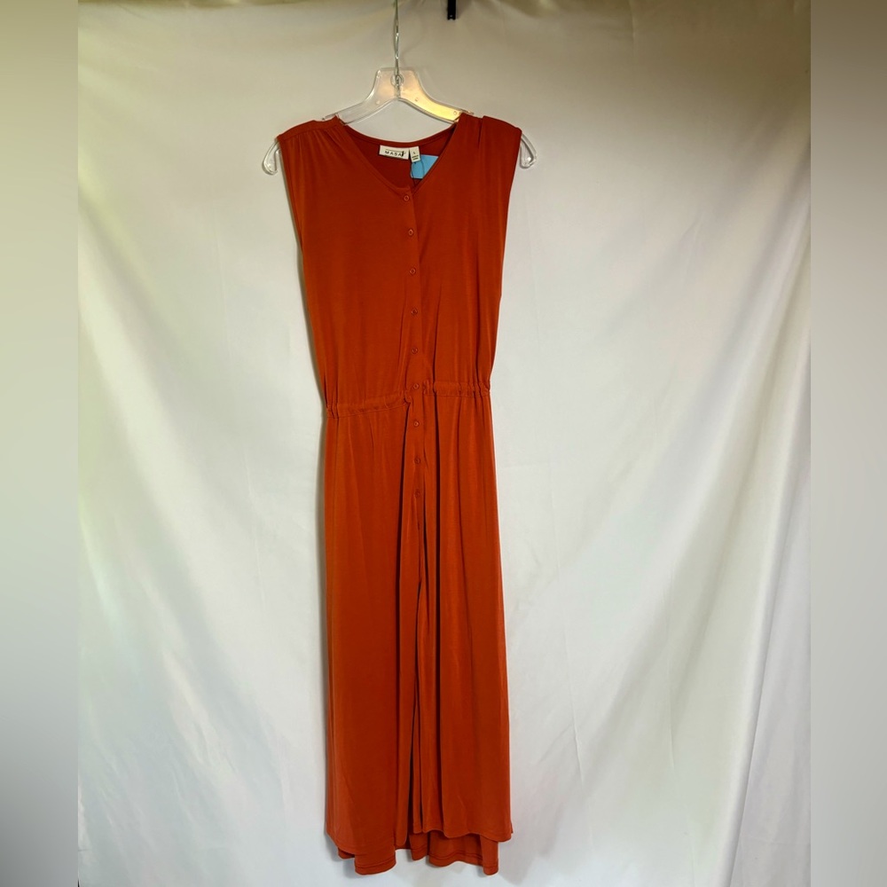 Burnt orange button front maxi dress with tie in back, Size: L